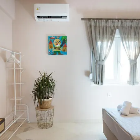 Daphne By Halu! : Downtown Family Penthouse Apartament *